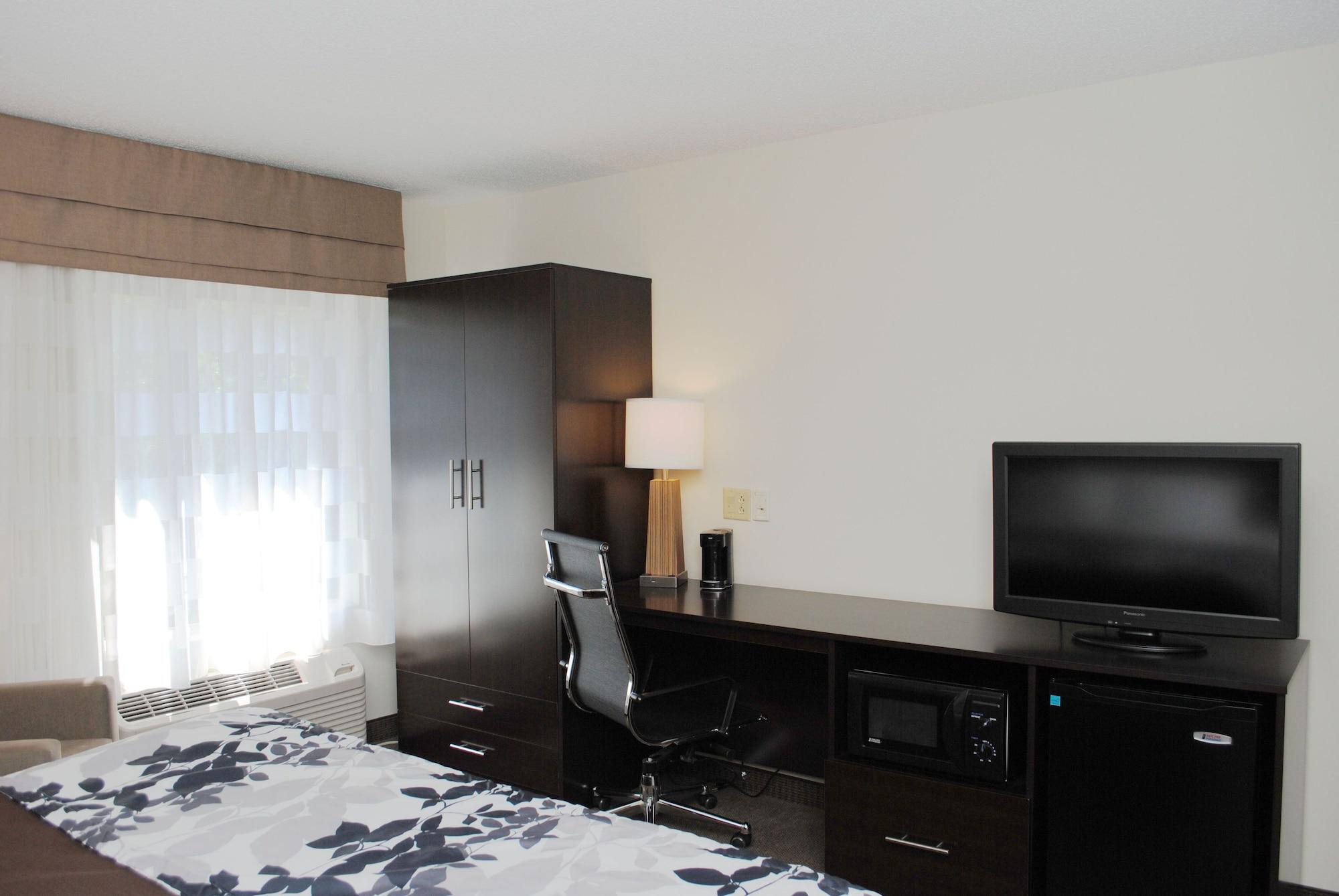 Sleep Inn & Suites Queensbury - Lake George Dış mekan fotoğraf