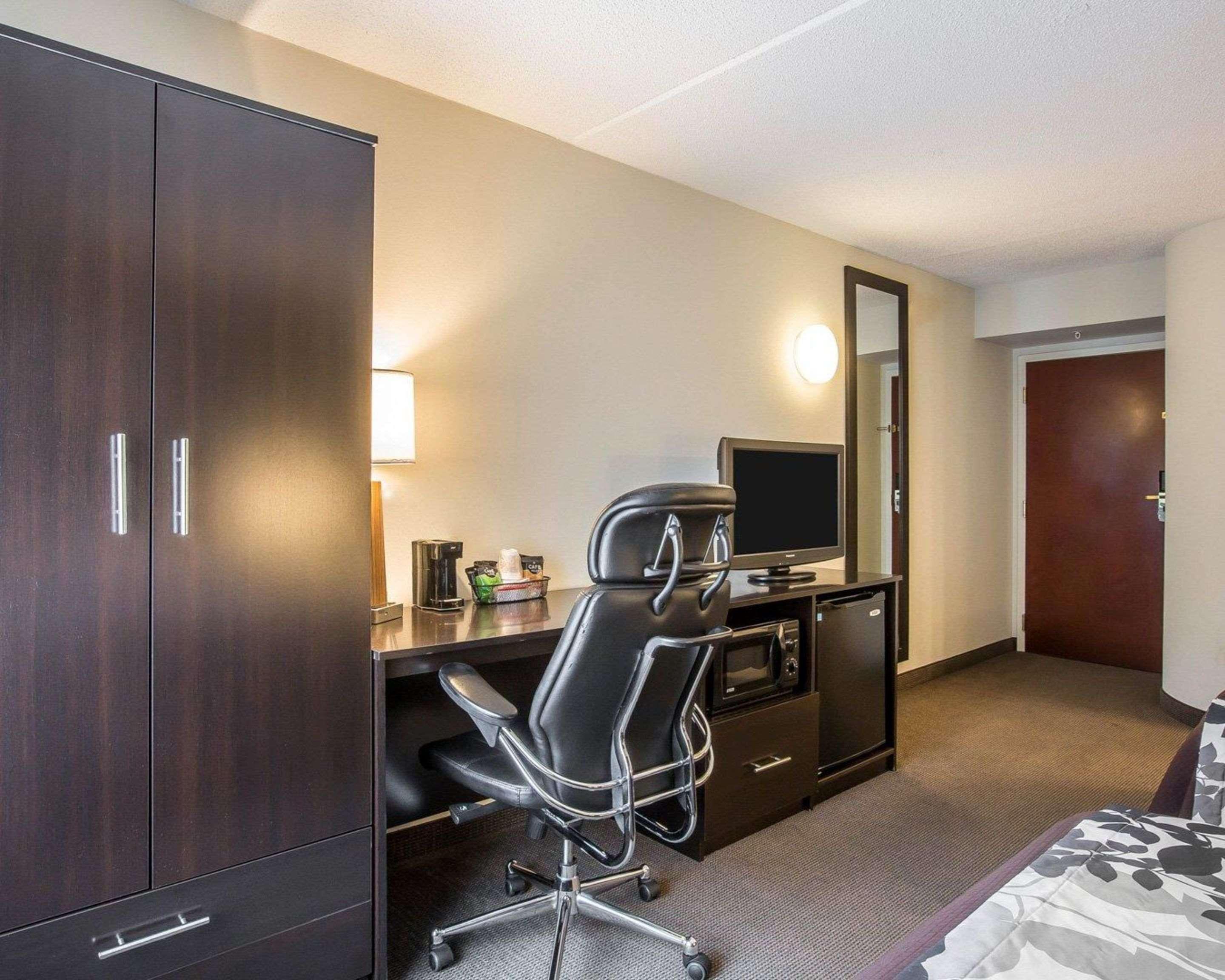 Sleep Inn & Suites Queensbury - Lake George Dış mekan fotoğraf