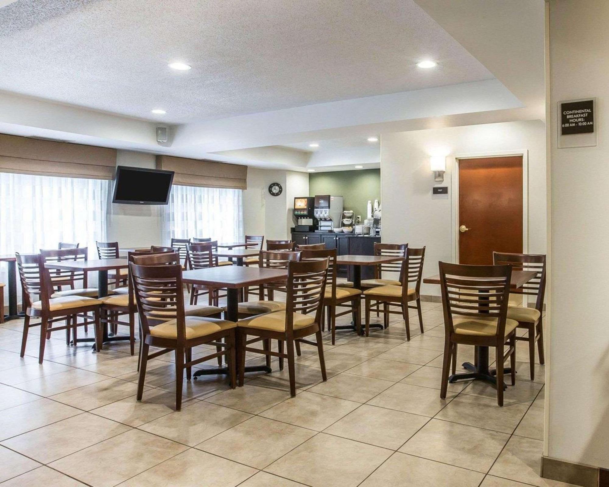Sleep Inn & Suites Queensbury - Lake George Dış mekan fotoğraf